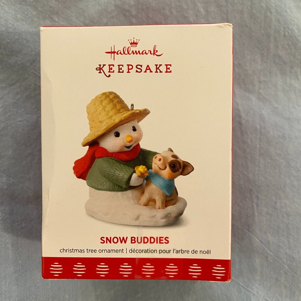 Hallmark Ornament Snow Buddies #20 2017 Snowman Farmer Piglet Baby Pig Ear Corn